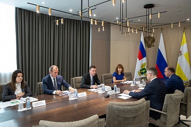 Дмитрий Патрушев обсудил развитие АПК Ставропольского края с главой региона Владимиром Владимировым 22 июня 2022