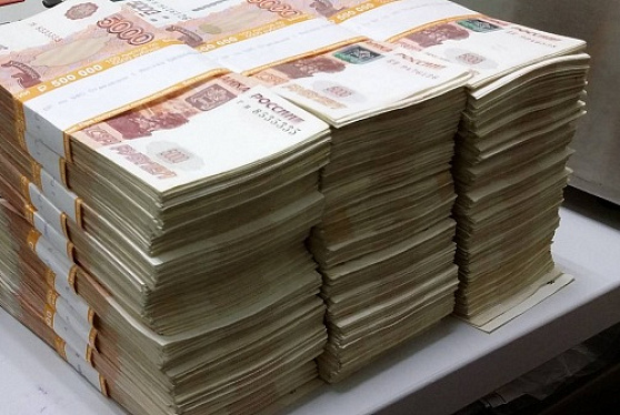 Кабмин направит еще 80 млрд рублей на льготные кредиты для промышленности и торговли