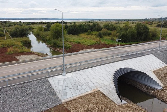 Кабмин выделит более 5,2 млрд рублей на дороги в шести регионах