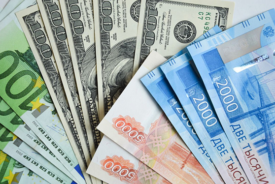 Путин подписал указ о снижении требований по продаже валютной выручки