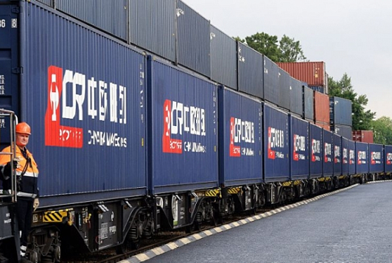 РЖД планирует запустить дополнительные контейнерные поезда в Индию