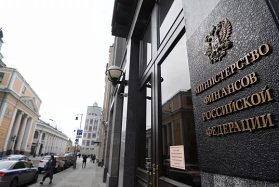 Минфин разместил ОФЗ более чем на 820 миллиардов рублей