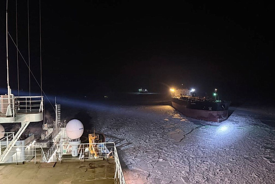  Атомный ледокол «Сибирь» присоединился к группировке ледоколов на Балтике